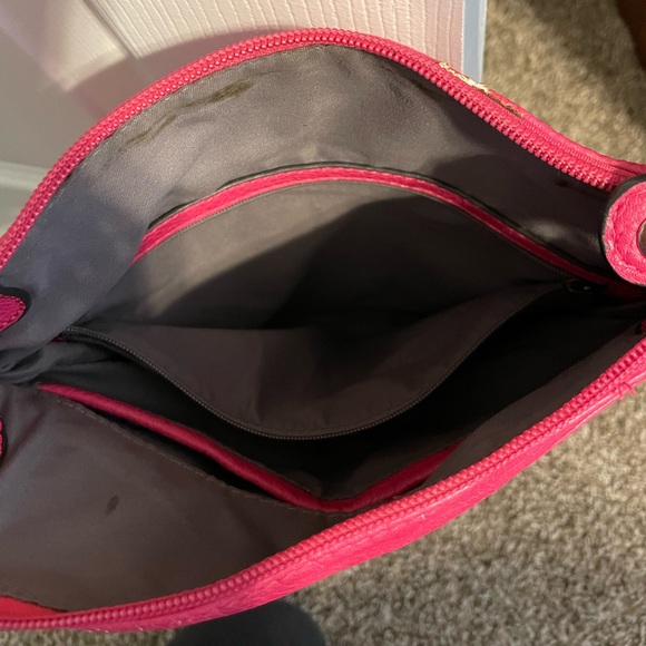 Bright Pink Crossbody Purse with Gold Accents. - Picture 8 of 12
